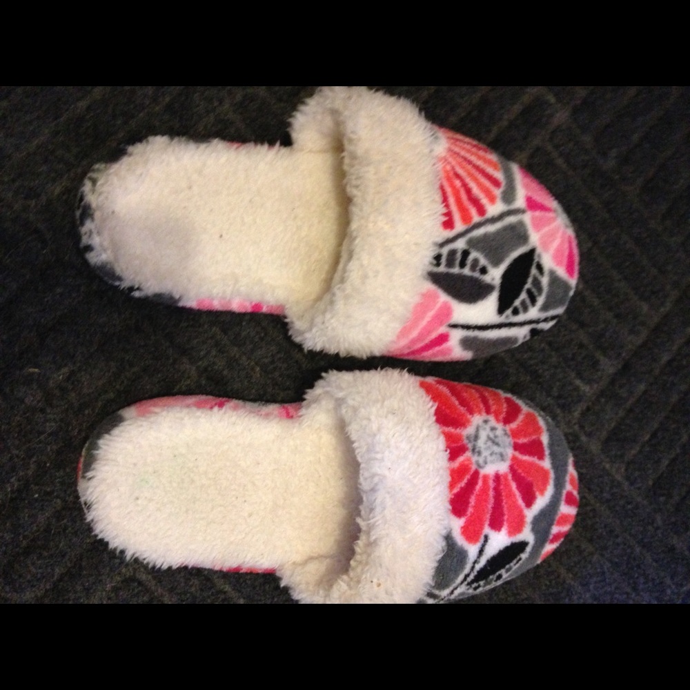Vera Bradley slippers size 5/6